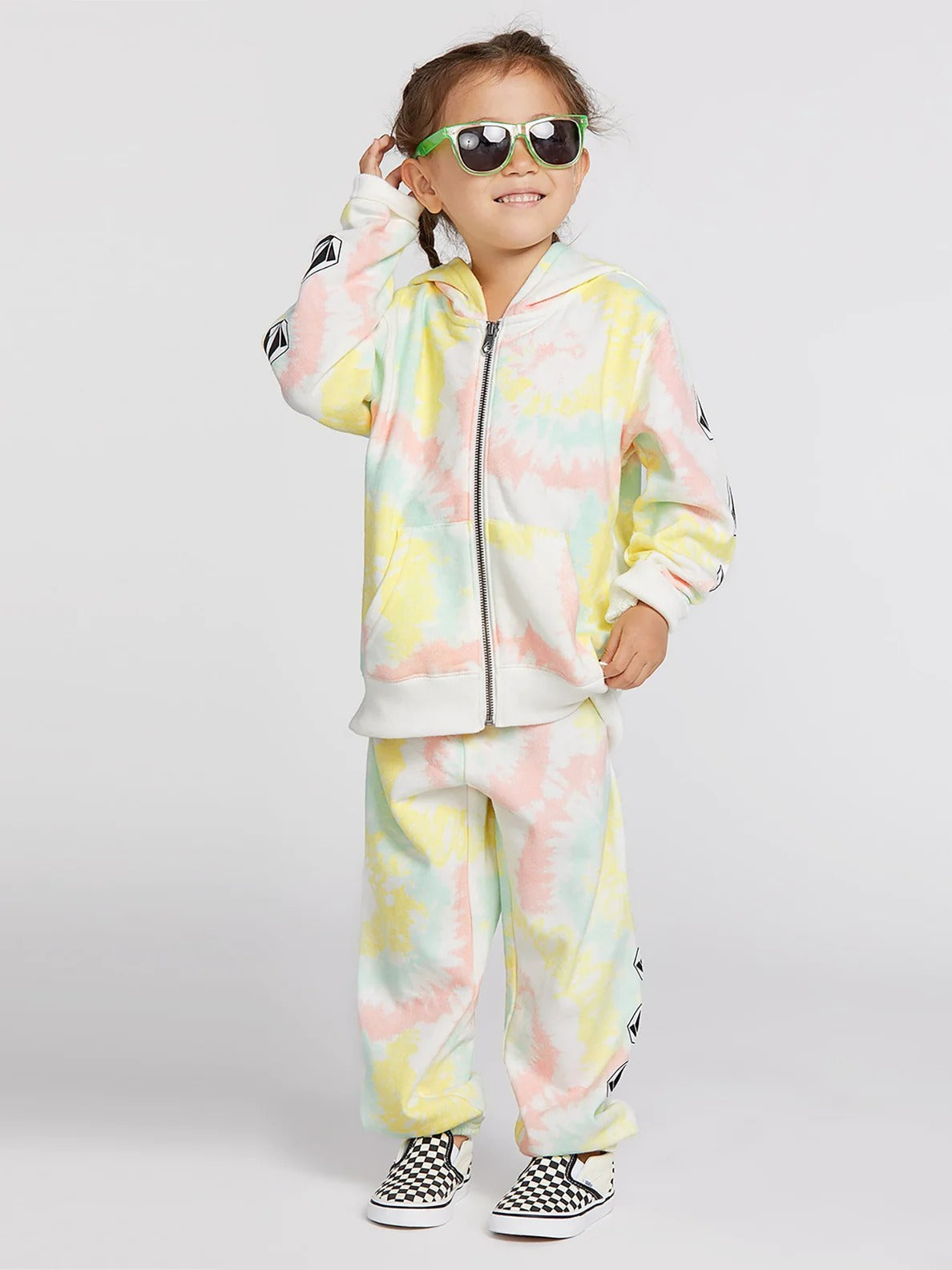 ZIPPETY ZIP BY