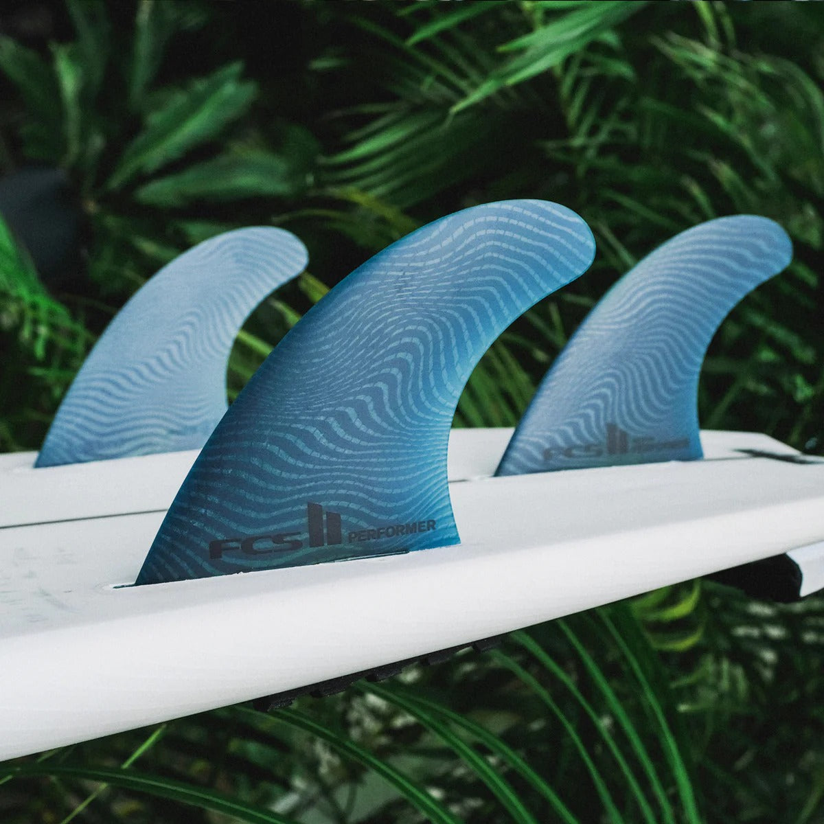 FCS II PERFORMER NEO GLASS XSPACIFIC TRI FINS