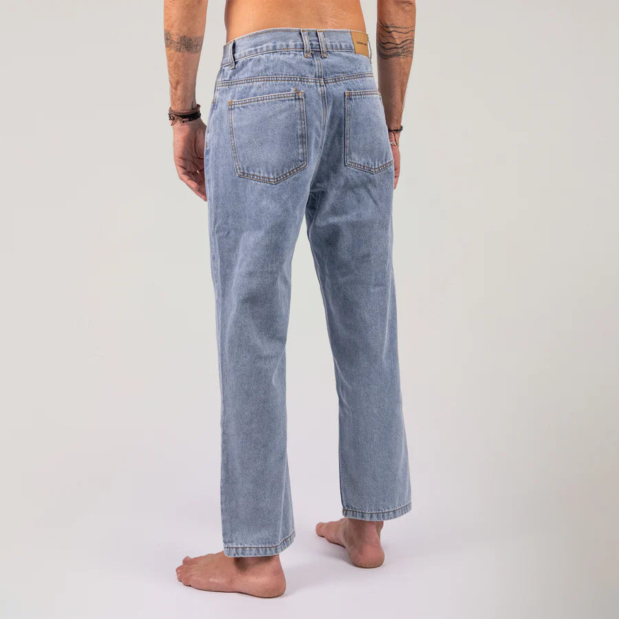 MENS LAYBACK JEAN