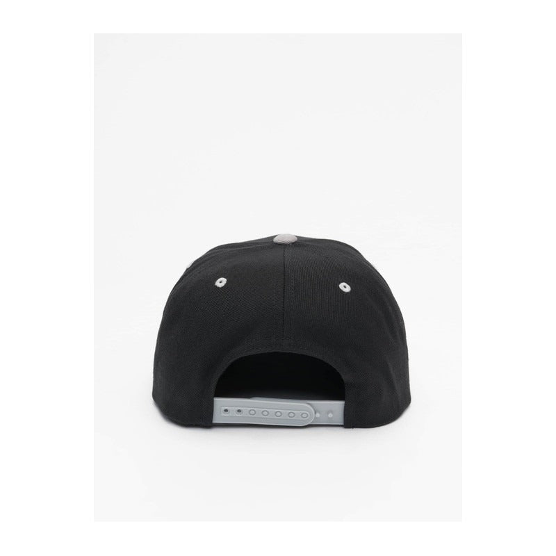 FLEXFIT SNAPBACK 2 - WITH EMBROIDERED PRIDE LOGO