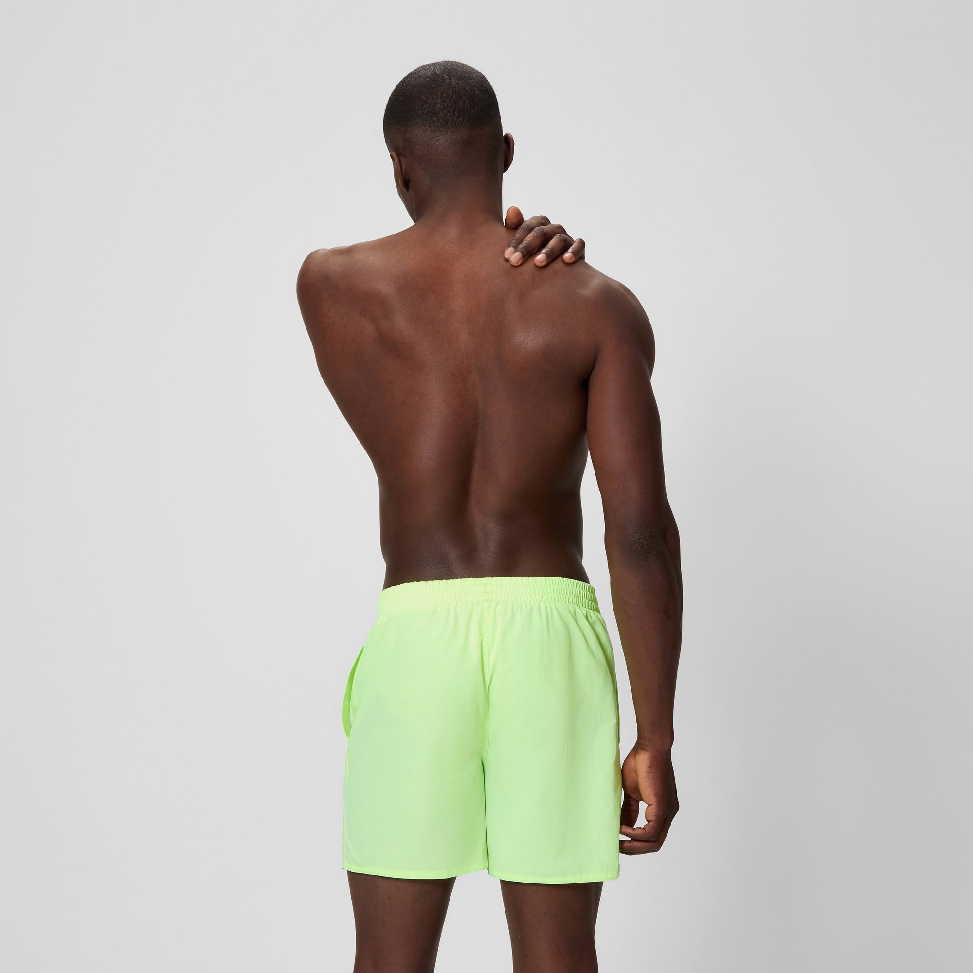 ESSENTIALS WATERSHORT 16