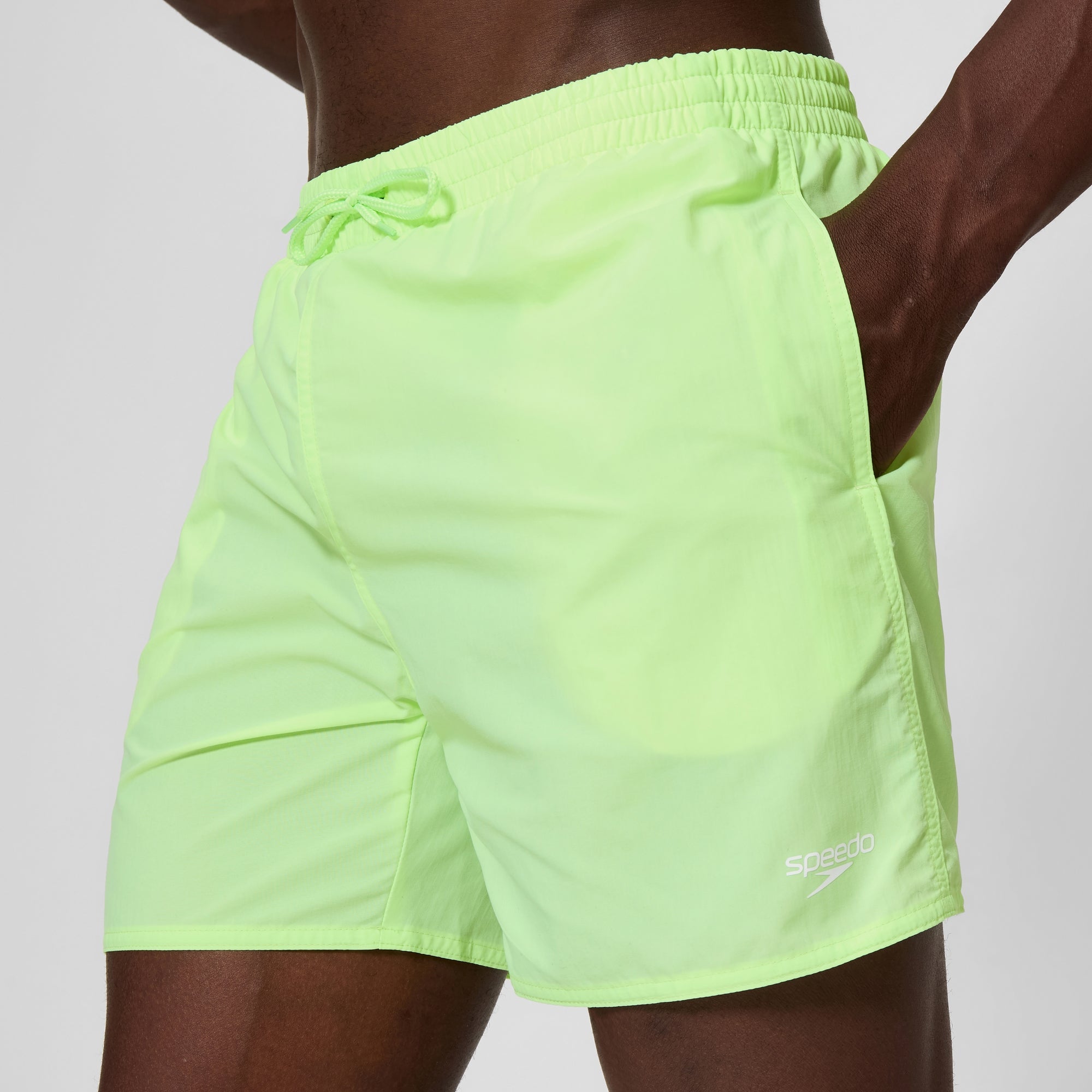 ESSENTIALS WATERSHORT 16