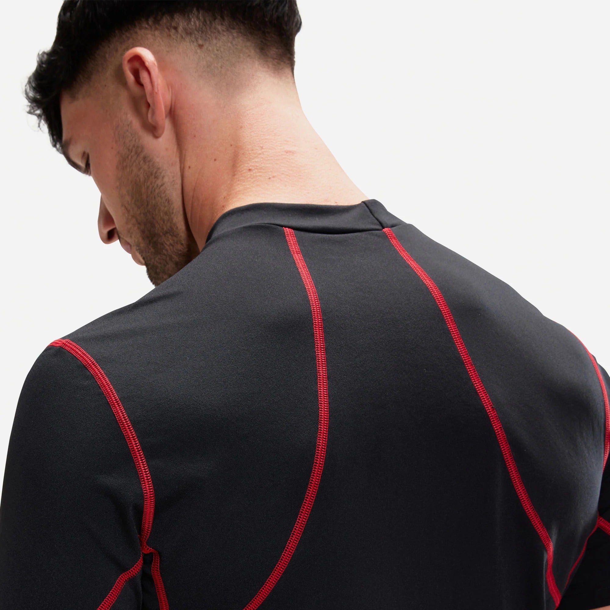 TECH SS TOP