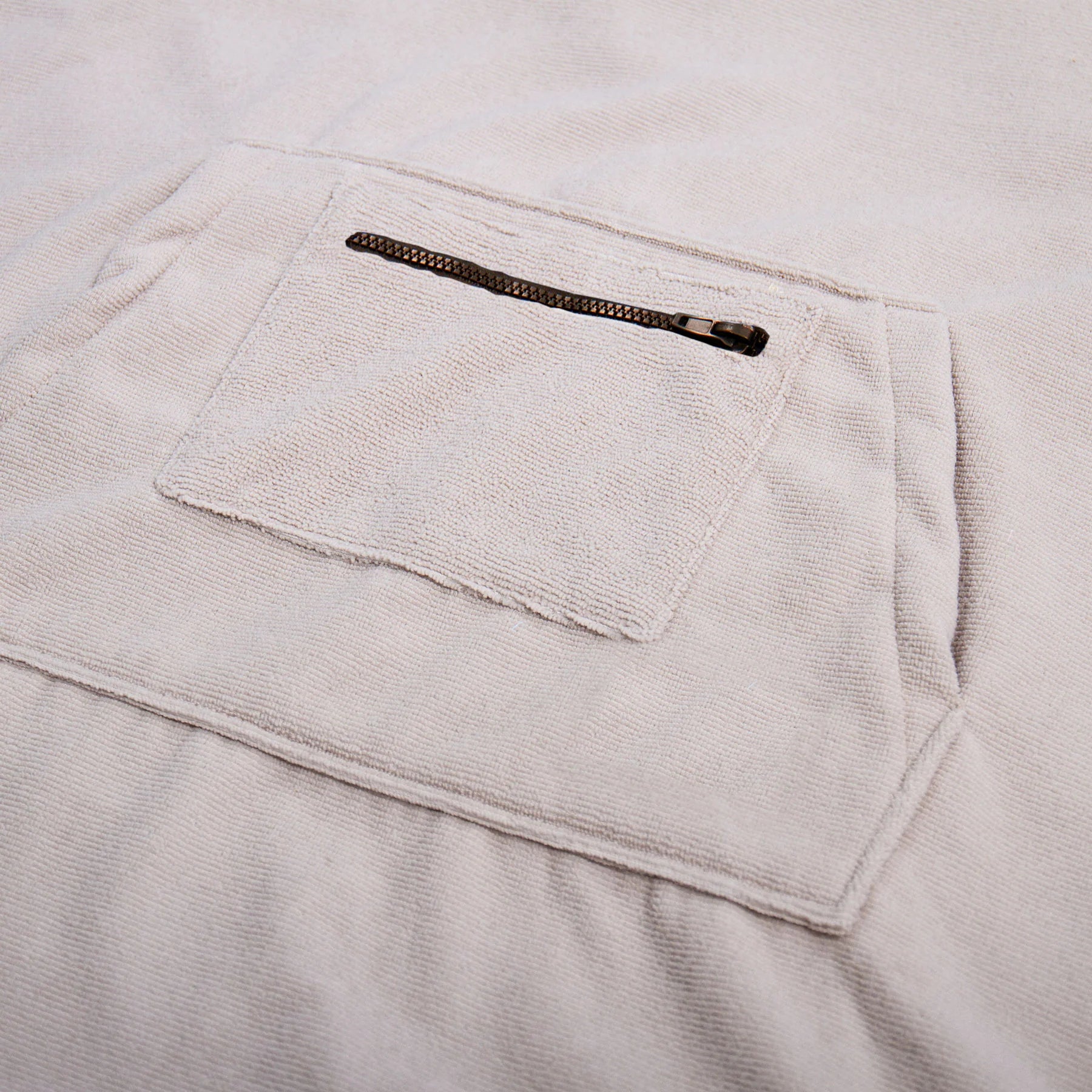 MENS LIGHTWEIGHT HOODED PONCHO